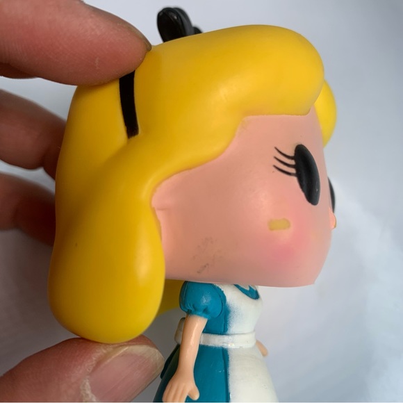 Funko POP Vinyl Figure Disney- Alice in Wonderland #49 - Picture 7 of 7